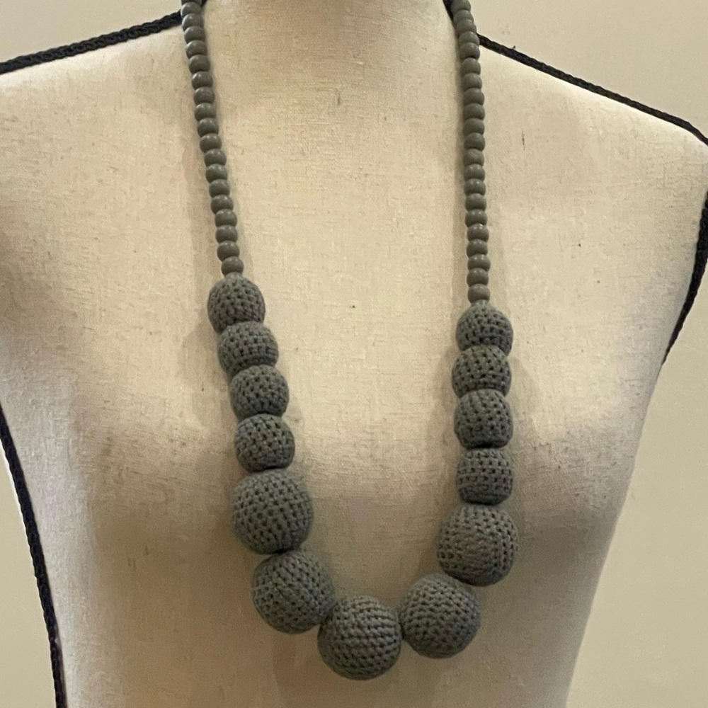 Grey knit ball necklace!